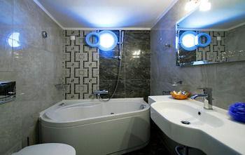 Kythira Golden Hotel